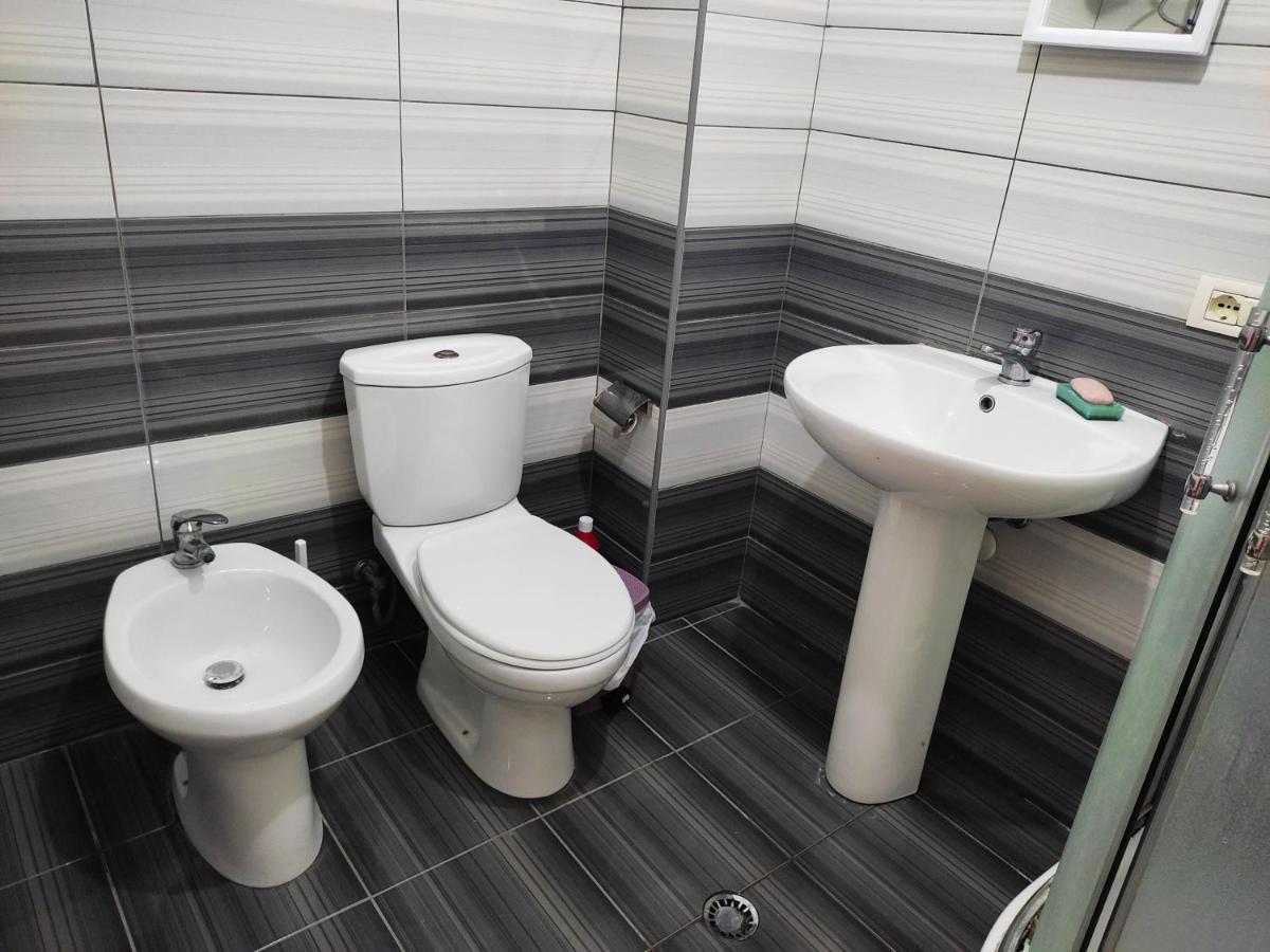 Alpha City Center Apartment Shkoder Bagian luar foto
